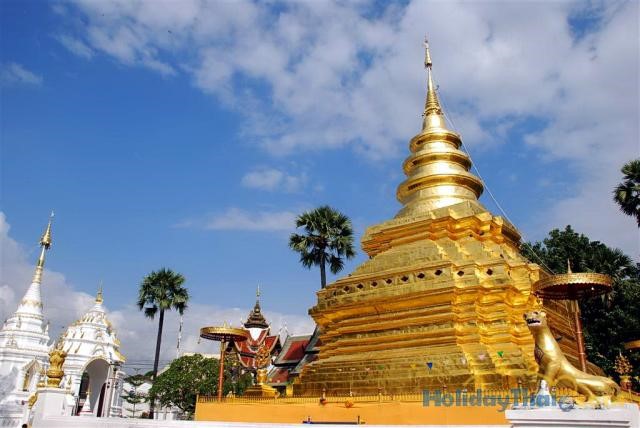 ワットプラタ―ト ドイチョームトーン寺院